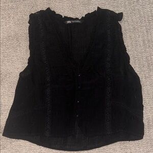 Zara Black Textured Lace Sleeveless Blouse